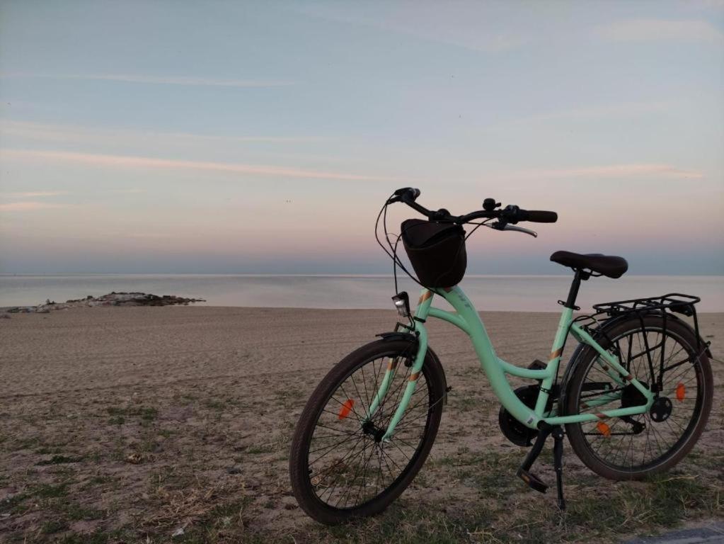 Holiday Beach Hotel Arnavutköy エクステリア 写真
